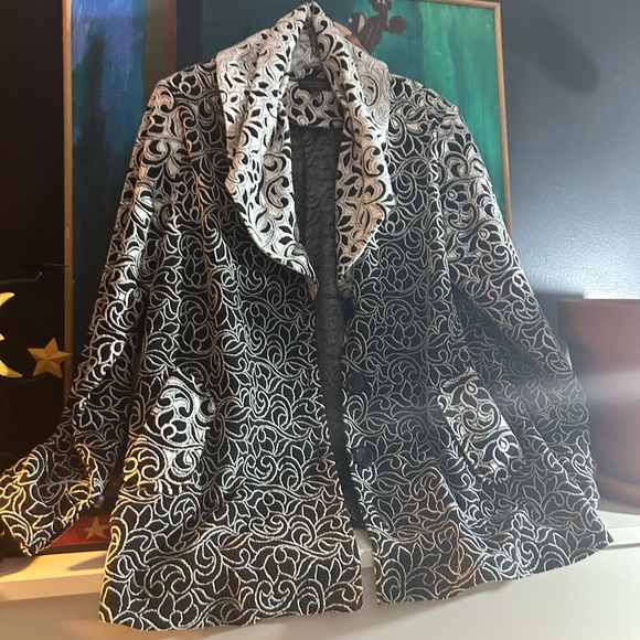 Designs by S.A.D. Chic Black and White Women's Blazer Vintage Size 14 - Picture 2 of 16